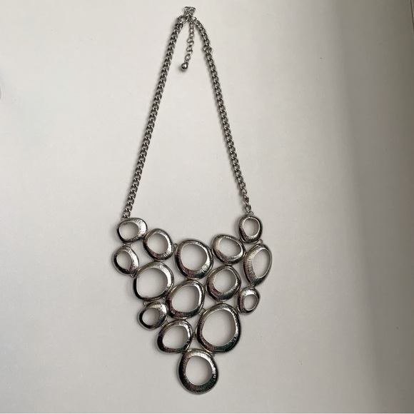 Silver Tone V-Shaped Bubble Circle Bib Statement Necklace - Picture 3 of 8